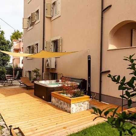 Luxurious Haidi's Apartment